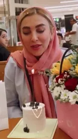 جشن تولد ۵۲ سالگی ژیلا صادقی در آمریکا/ببینید