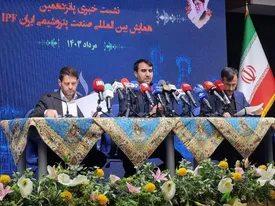 رونق تولید با فروش اعتباری  محصولات پتروشیمی در بورس/جشن خاموشی گازهای فلر شرق و غرب کارون تا پایان ۱۴۰۴