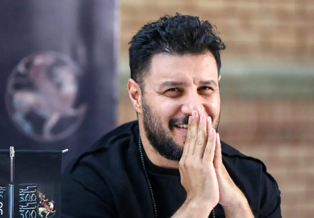 عکس برهنه جواد عزتی خبر ساز شد