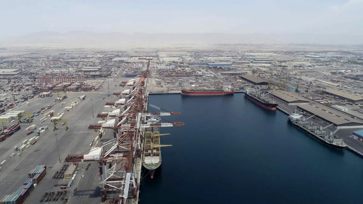 چه کالاهایی در بندر شهید رجایی سوختند؟