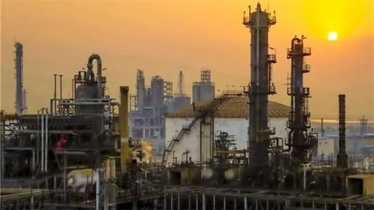 استمرار و افزایش تولید در بزرگترین زنجیره کلر خاورمیانه با اعتماد به متخصصین ایرانی تضمین شد