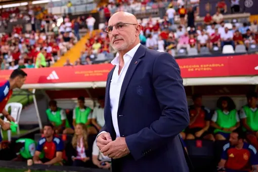 هنوز نمی‌دانم چه بازیکنانی را خط بزنم