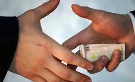 ماجرای رشوه 144 میلیونی و آیفون پرومکس به شهرداری چه بود؟