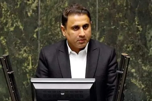 نماینده مجلس:  نمی‌شود رییس جمهور دنبال تیک آبی اینستاگرام باشد ولی پلتفروم ها را برای مردم مسدود کنیم