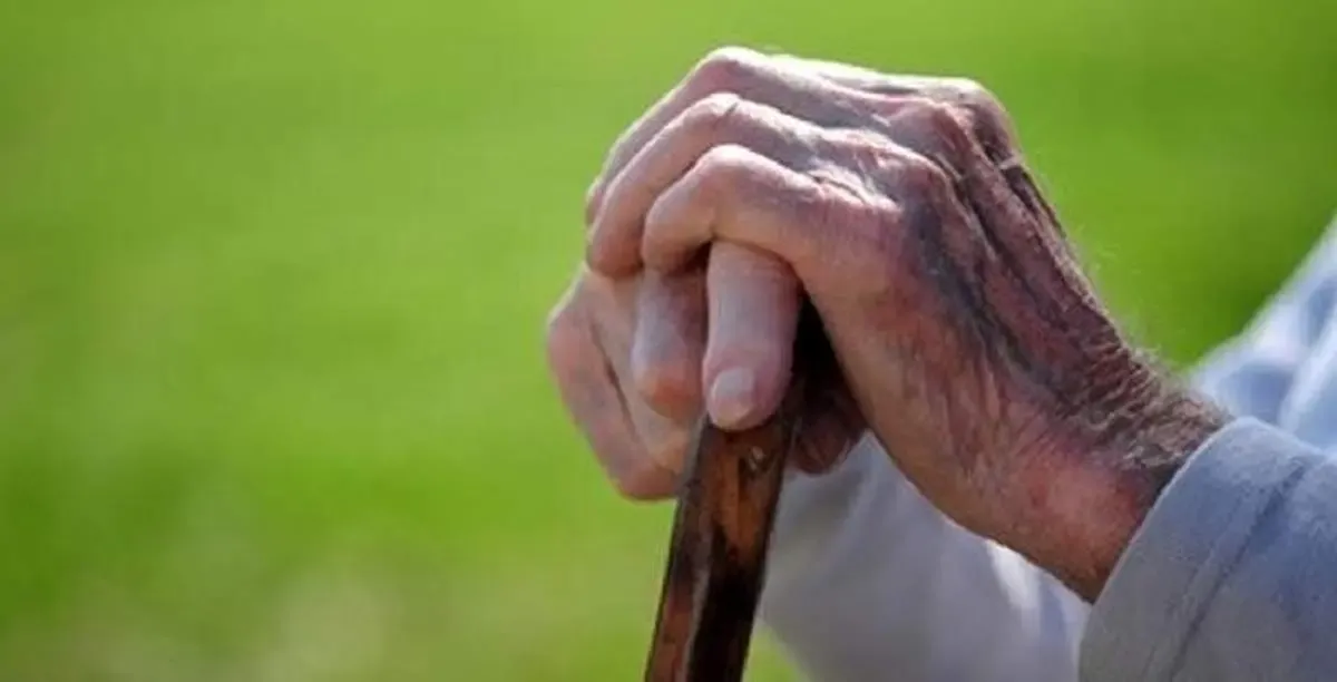 حال خوش سالمندی با بیمه نامه زندگی بیمه تعاون