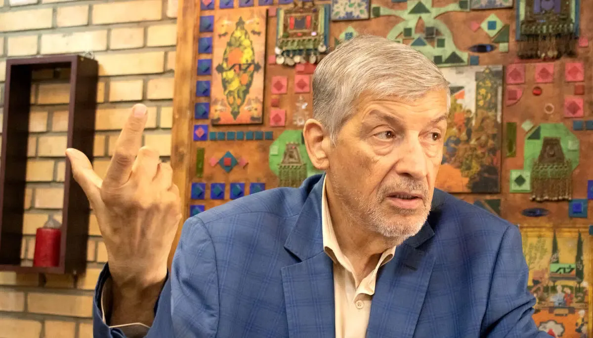 اگر فردی مانند علی مطهری جزو ۶۰ نفر اول تهران نباشد جای سوال است!