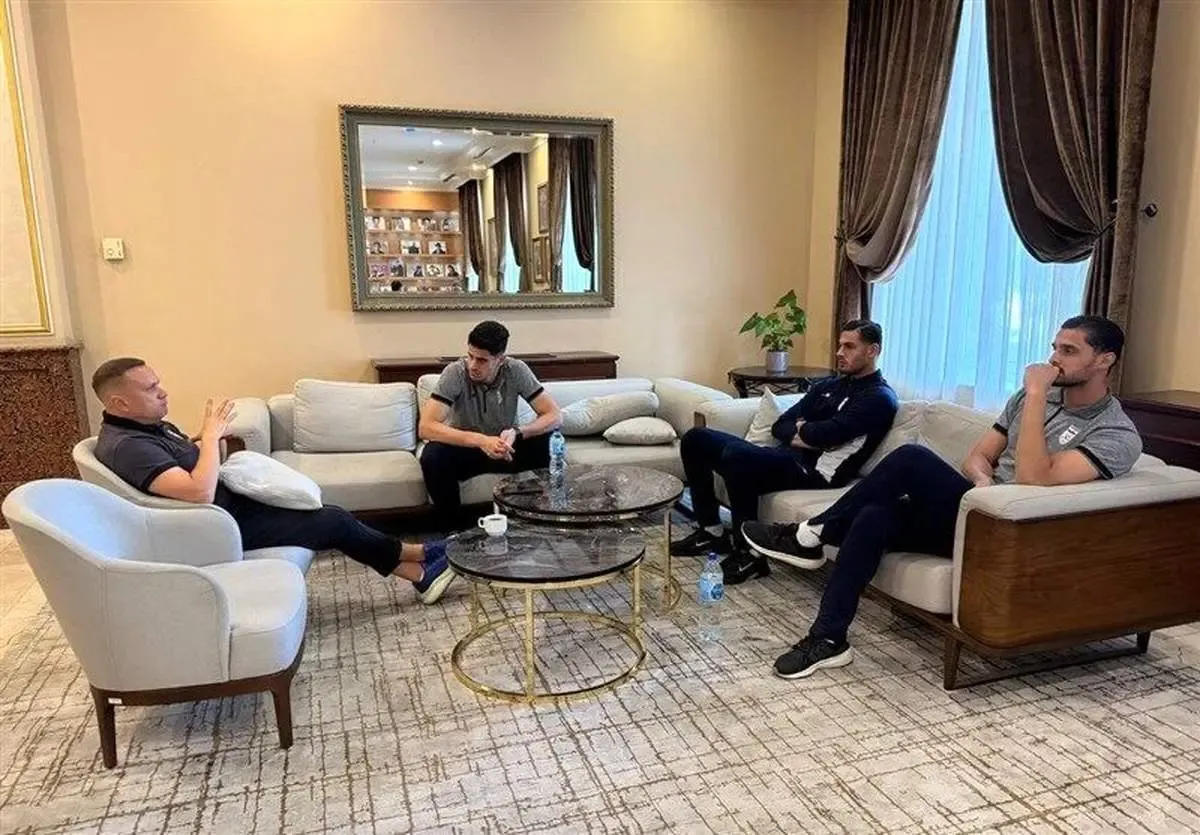 جلسه فوری  پس از اشتباهات عجیب نیازمند