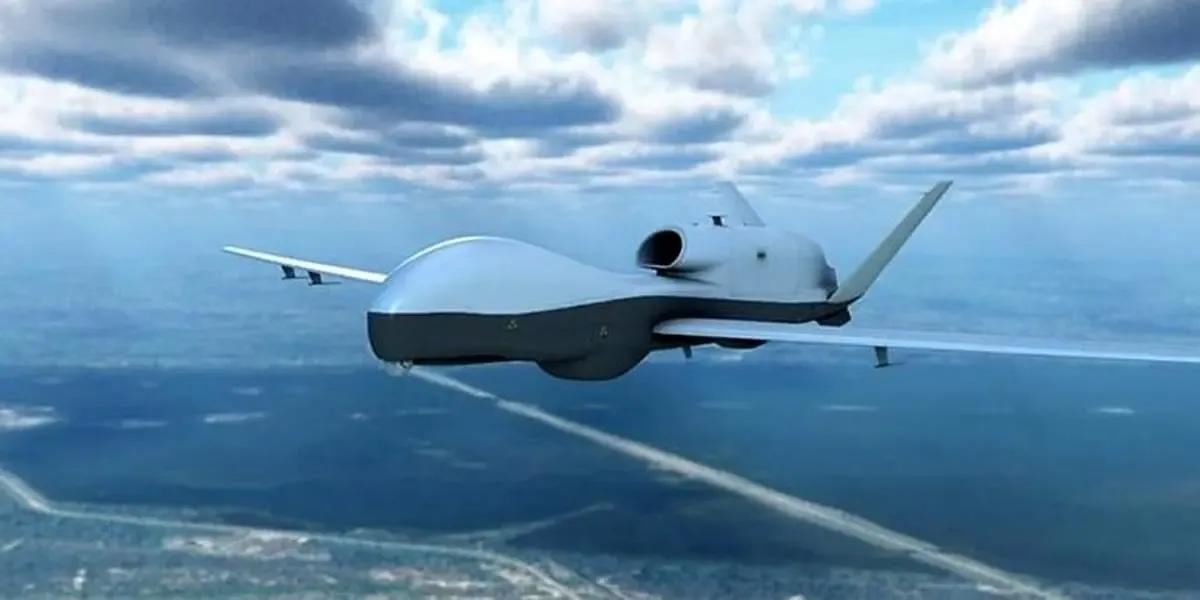 ببینید | تازه‌ترین تصاویر پاکسازی خلیج فارس از لاشه پهپاد آمریکایی