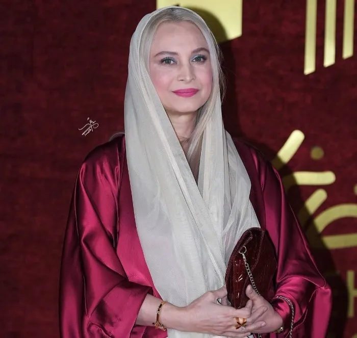 مریم کاویانی مریم کاویانی