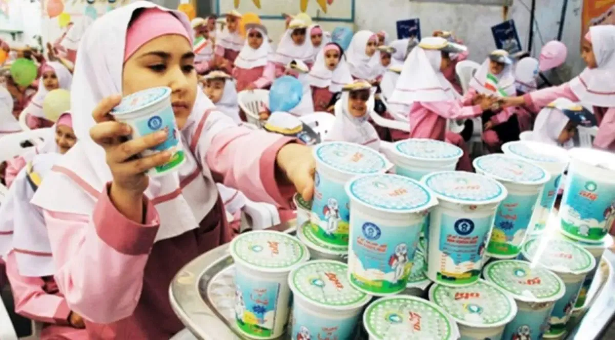 توزیع شیر در مدارس به امسال نرسید