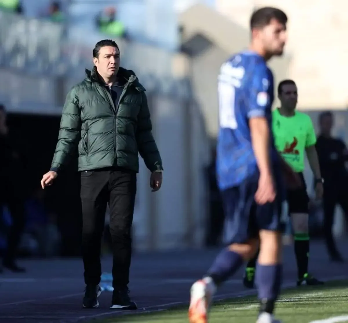 شلوغ بازی نکونام تمامی ندارد؛ داور دوست داشت بازی مساوی شود!