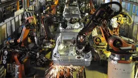 رشد ۱۰ درصدی تولید سواری در ایران‌خودرو/ پیشتازی در تولید محصولات تجاری سنگین و نیمه سنگین