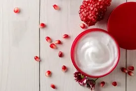 خواص شگفتانگیز پوست انار برای پوست و مو