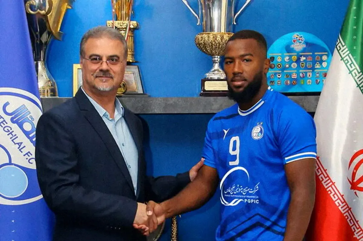 بمب نقل و انتقالات به استقلال پیوست