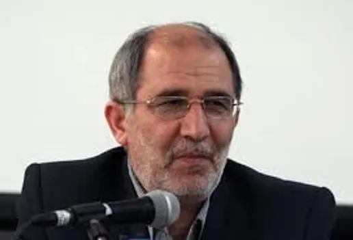 سردار علایی: ۲۷ ناو هواپیمابر ثابت در خلیج فارس داریم