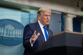 ادعای عجیب ترامپ درباره موشک های ایرانی/ تهدید فرماندهان نظامی آمریکا