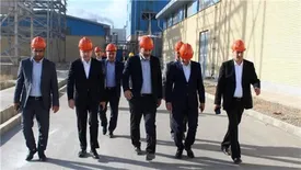 بازدید مدیرعامل بانک ملت از شرکت پتروشیمی ارومیه