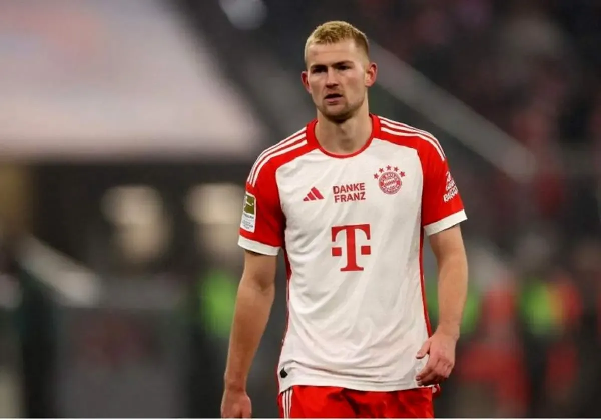 آژاکس را که می‌بینم، حالم بد می‌شود