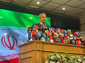 محمد رضا پور ابراهیمی: اولویت اول کشور حل مشکلات اقتصادی و معیشتی مردم است