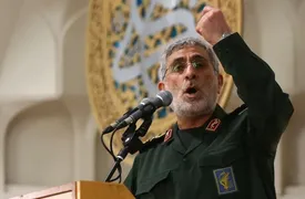 قاآنی: عاقبت تروریست های آمریکا، فرار از منطقه است