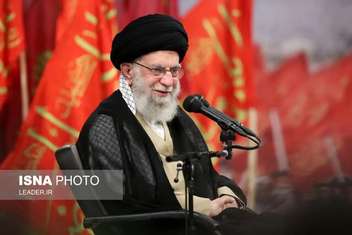 دیدار جمعی از دانش‌آموزان و دانشجویان با رهبر انقلاب