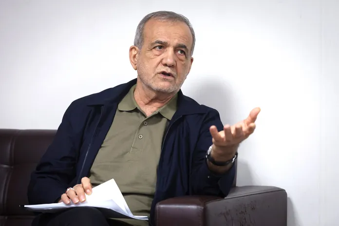 صدا و سیما تصویری غیرواقعی از شرایط کشور ارائه می‌کند