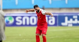 محمدحسین کنعانیزادگان در تیررس تراکتور قرار گرفت