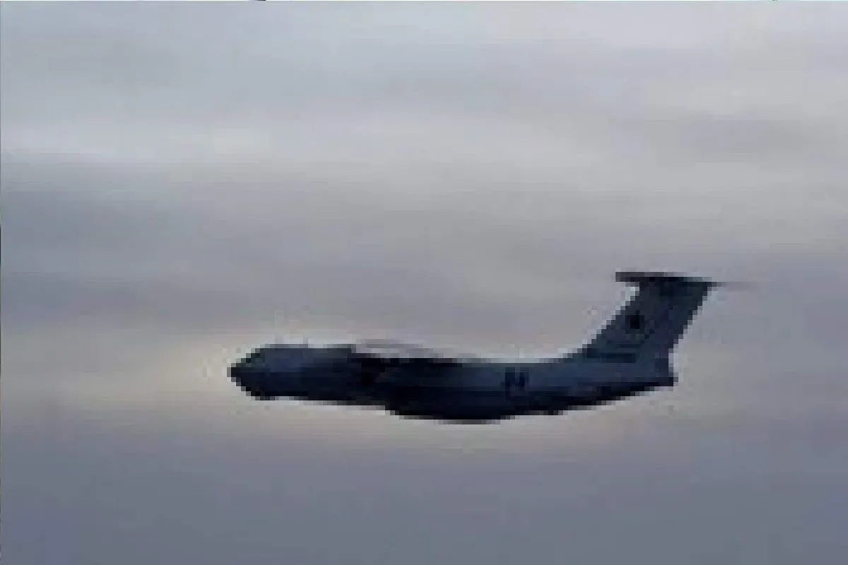 آغاز تحرکات جدید نظامی/ بمب‌افکن‌های آمریکا وارد اقیانوس هند شدند