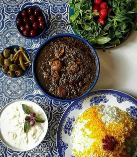 علت تلخ شدن قورمه سبزی و برطرف کردن تلخی آنها