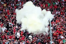 جریمه ۲۰۰ میلیونی پرسولیس و سپاهان از سوی کمیته انضباطی