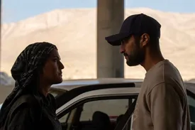 «اسکورت» صدرنشین فروش هفتگی شد