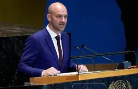 ادعای عجیب فرانسه/ تضمینی نیست انتخابات آمریکا مسالمتآمیز باشد