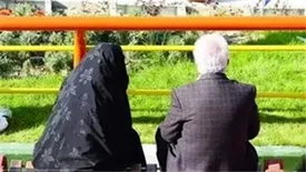 بازنشستگان کارگری در معرض سقوط به زیر خط فقر مطلق/ فاصله مزدی کارمندان و کارگران زیاد است