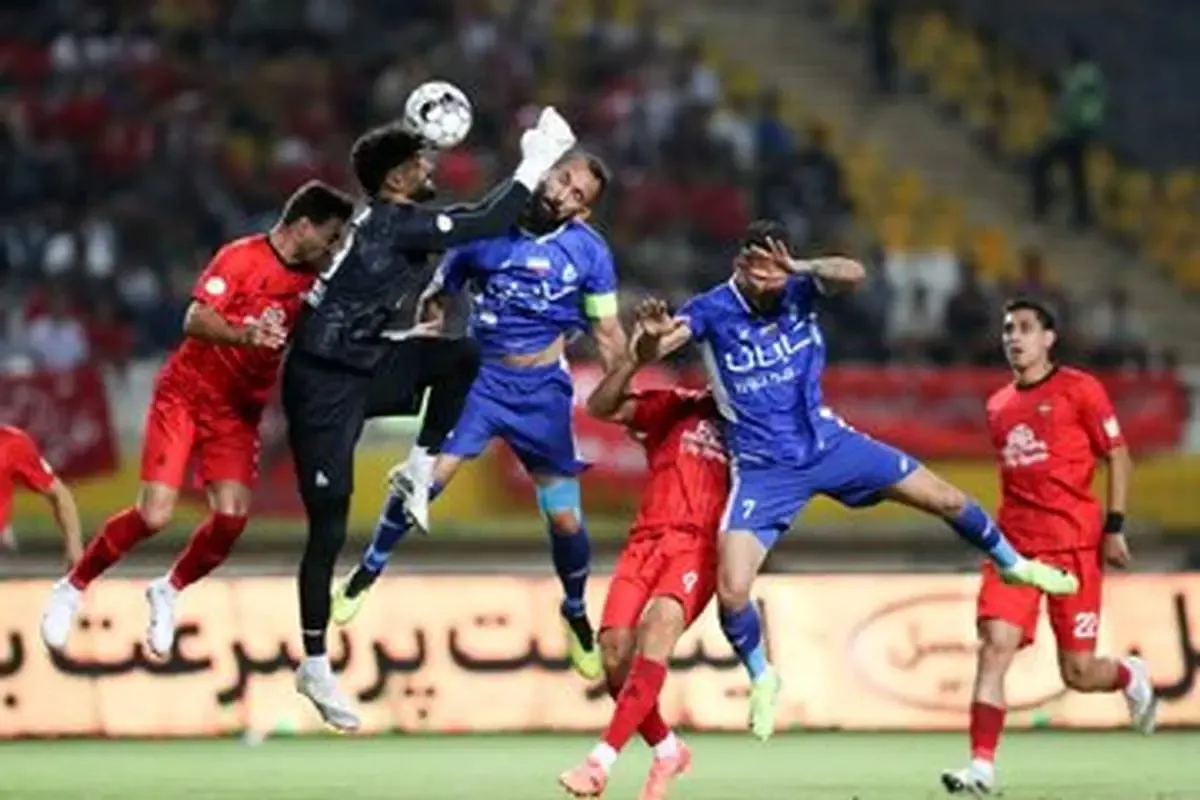 شوک جدید به استقلال/ دوری چند هفته‌ای کاپیتان از مسابقات!