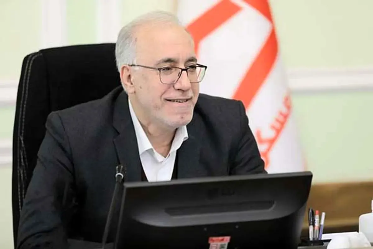 تلاش مدیرعامل بانک مسکن برای بهبود وضعیت معیشت کارکنان بانک‌های دولتی