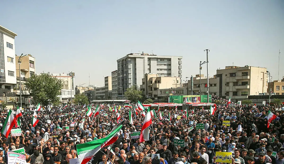 جمعه همدلی و ایستادگی