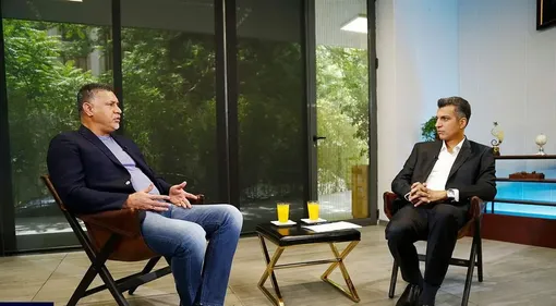 ببینید: اهانت به علی دایی و عادل فردوسی‌پور در تلویزیون