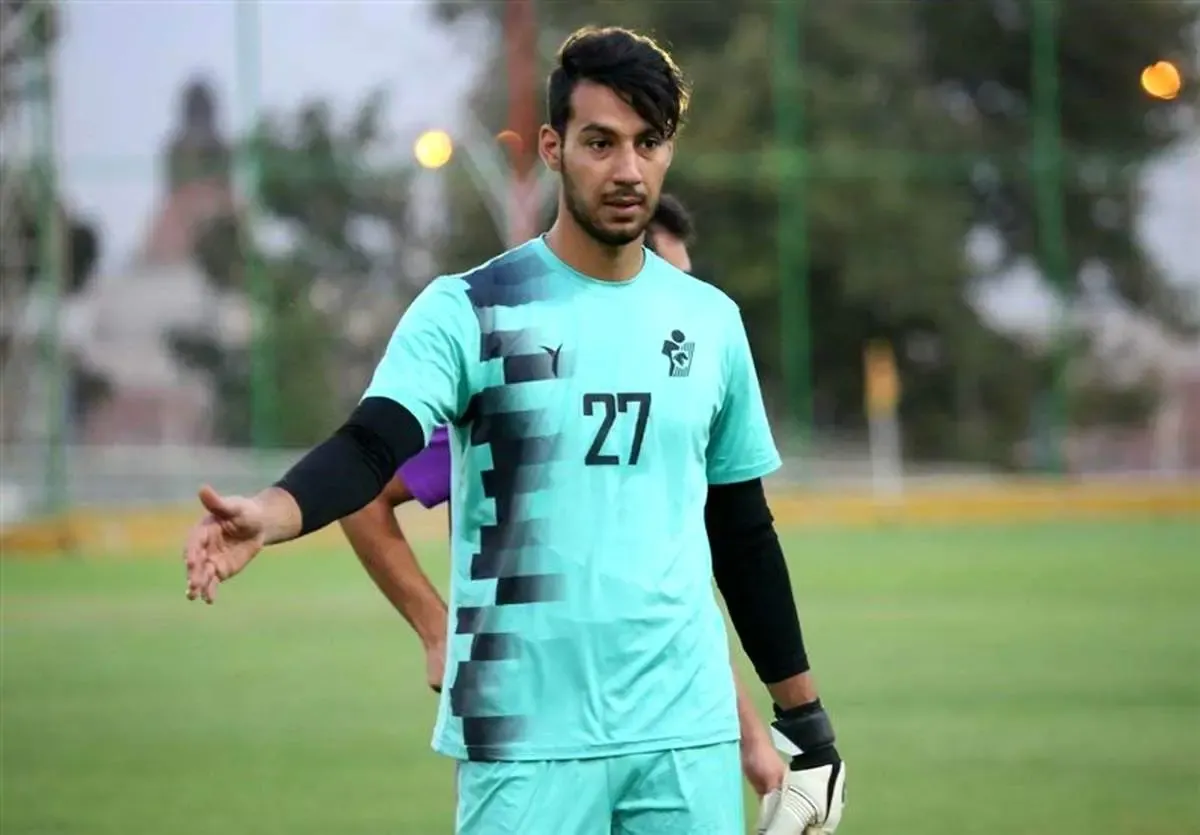 دروازه‌بان سابق سپاهان سر از لیگ تاجیکستان درآورد