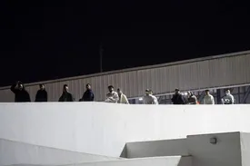 وعده دولت ترامپ به مهاجران: آمریکا را ترک کنید، هزار دلار بگیرید