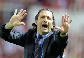 آنتونیو پیزی سرمربی پرسپولیس شد