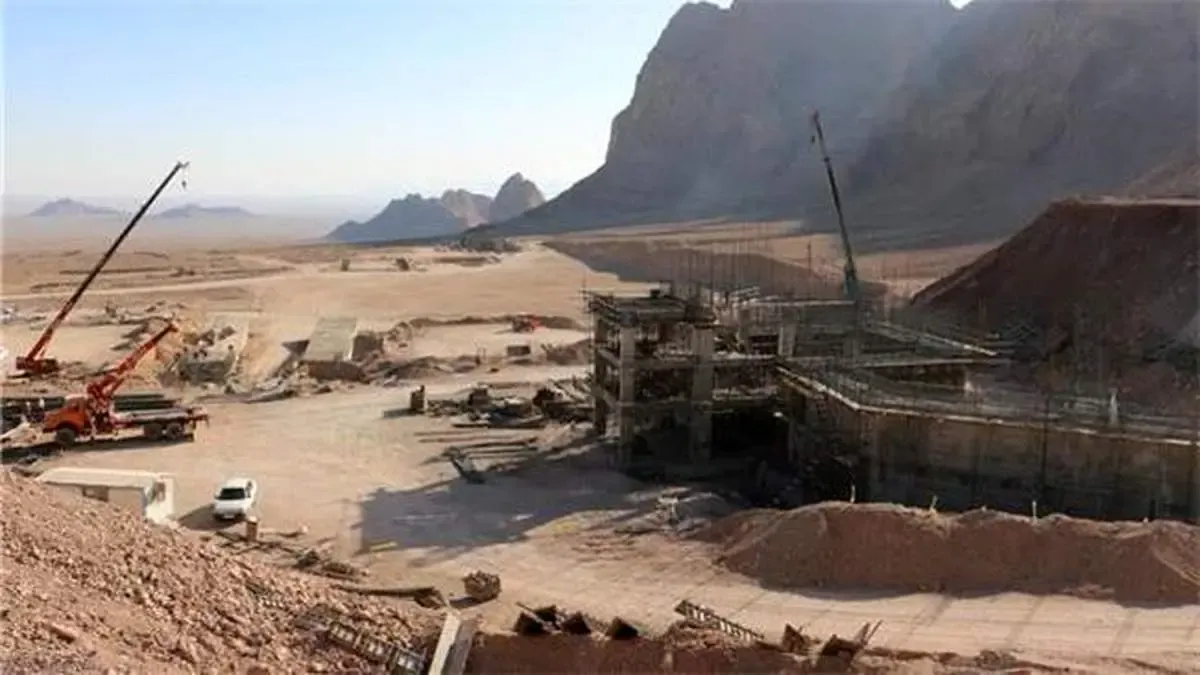 برنامه تکمیل و بهره برداری از 25 طرح معدن و صنایع معدنی در 1400 و 1401