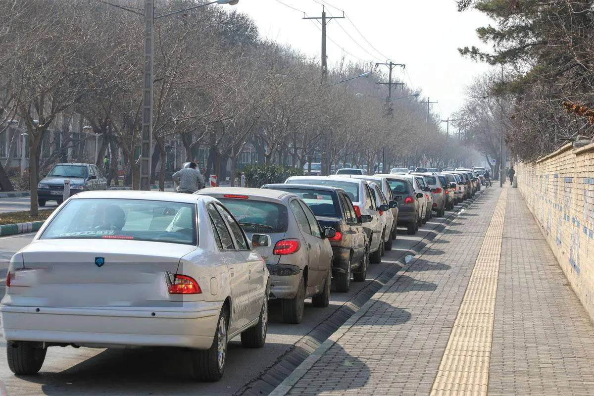 دوربرگردان بنزین پنج هزار تومانی در مراکز تعویض پلاک