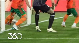 کارشناس داوری: توپ استقلال از خط رد و گل شده است!/ عکس