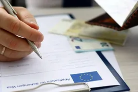 راهنمای مدارک لازم برای سفر با تور؛ سفری راحت و بدون دردسر را تجربه کنید