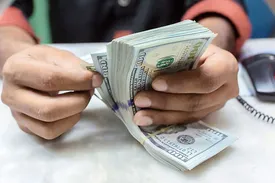 قیمت دلار و یورو امروز پنجشنبه ۱۵ مرداد ۱۴۰۵