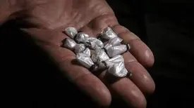 جابه‌جایی ۹ کیلو هروئین توسط مامور فاسد