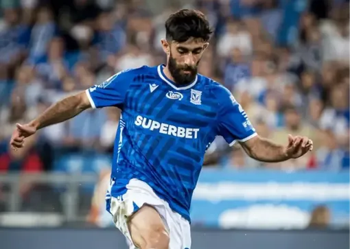 وینگر موردعلاقه پرسپولیس پای میز مذاکره!