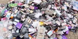 کشف 40 میلیارد ریال لوازم آرایشی قاچاق در بازار تهران