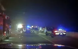 نقص فنی تسلا چند ماشین پلیس را بهم کوبید