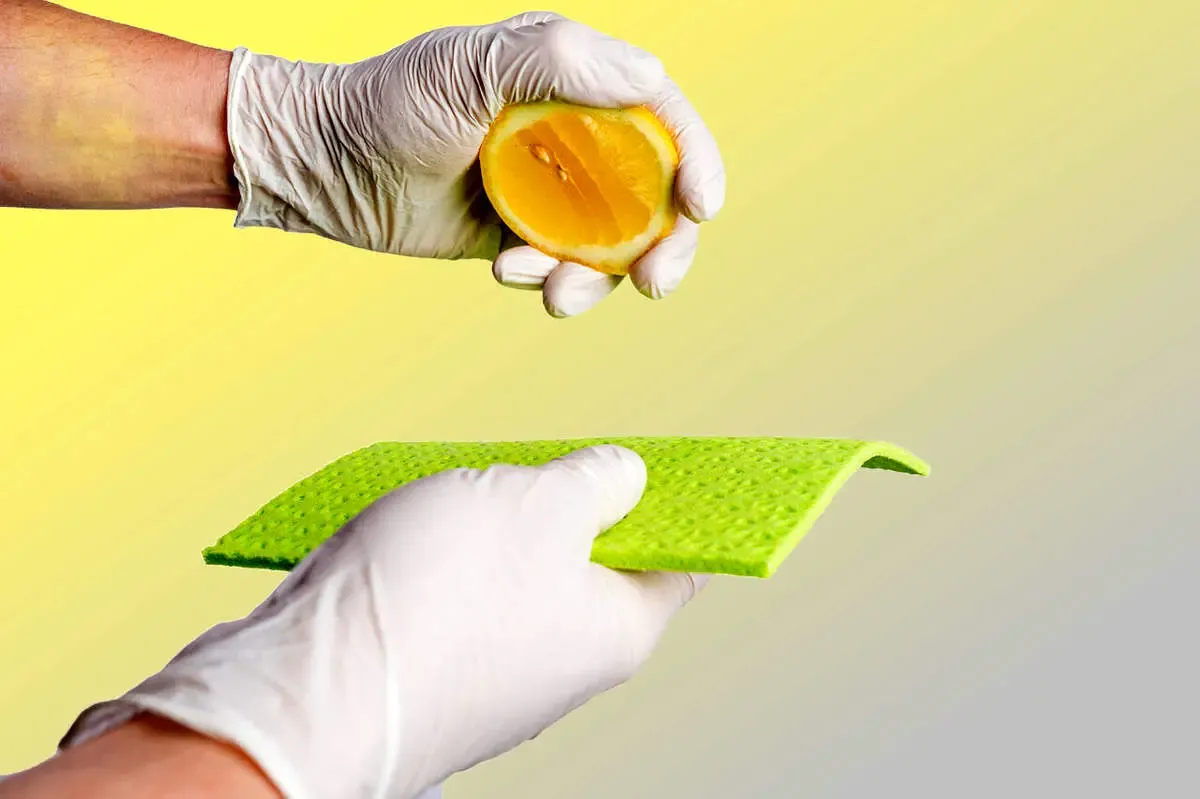 چرا بعضی‌ها داخل توالت خانه آبلیمو می‌ریزند؟ + روش‌های استفاده